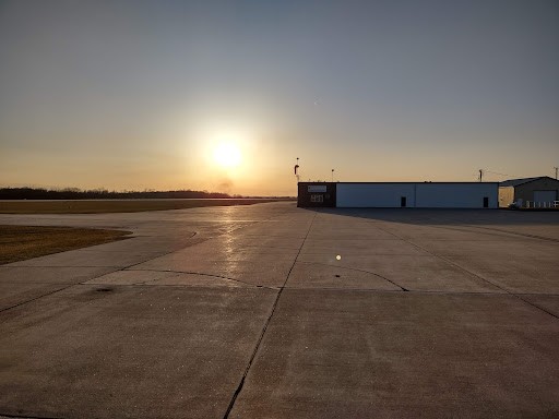 Decorah, Iowa (KDEH) Airport