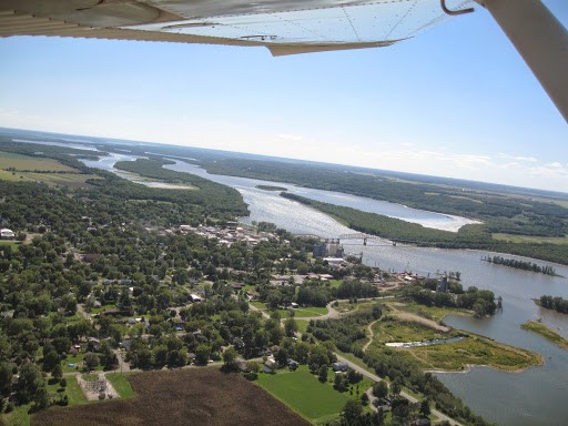 Lacon, Illinois (C75) Airport