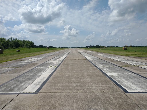 Memphis, Missouri (03D) Airport